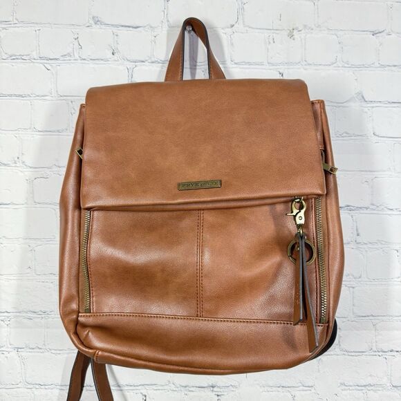 Frye and Co. Backpack Purse Bag Brown Flap Close Classic Vegan Leather Magnetic - Picture 1 of 15